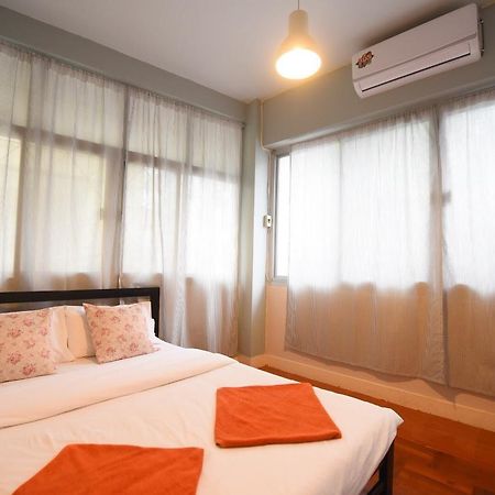 All In One Hostel Bangkok Buitenkant foto